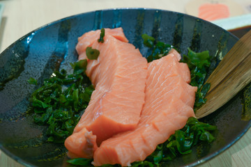 Salmon sahimi