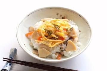 筍のちらし寿司