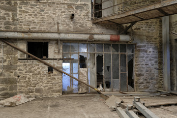 Fototapeta na wymiar usine abandonnée