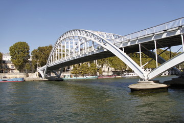 Naklejka premium Passerelle Debilly sur la Seine à Paris