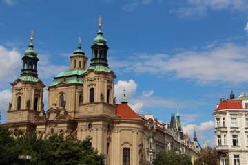 Fototapeta na wymiar Eglise Saint Nicolas à Prague