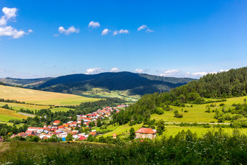 Słowacka wieś © piszczke