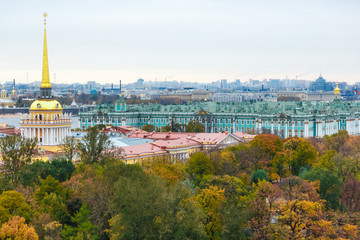 Fototapeta na wymiar Saint Petersburg view from Isaac's Cathedral