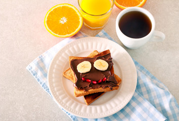 Toasts with chocolate spread