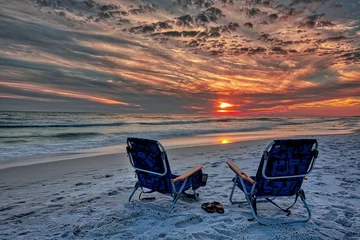 Photo sur Plexiglas Plage et mer "Sunset Viewing Chairs"