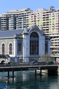 B&acirc;timent des Forces motrices. BFM. Gen&egrave;ve. Suisse.