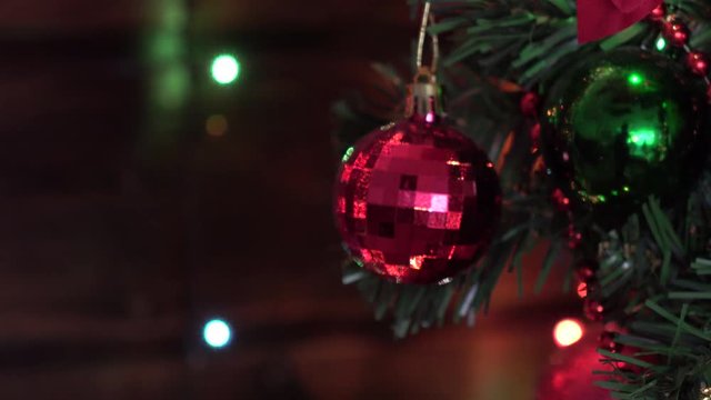 Christmas decorations, bright lanterns, glass bowl,dynamic change of focus