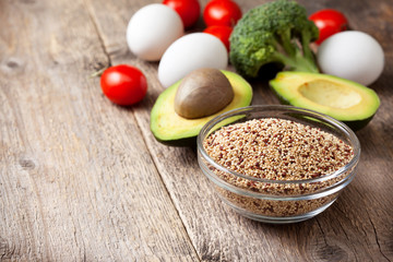  Quinoa with fresh vegetables