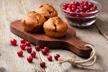 muffins with cranberries