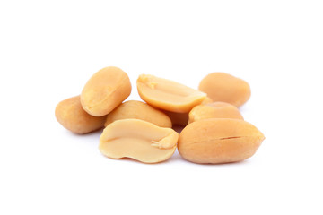 Fototapeta na wymiar Roasted peanuts snack isolated on a white background