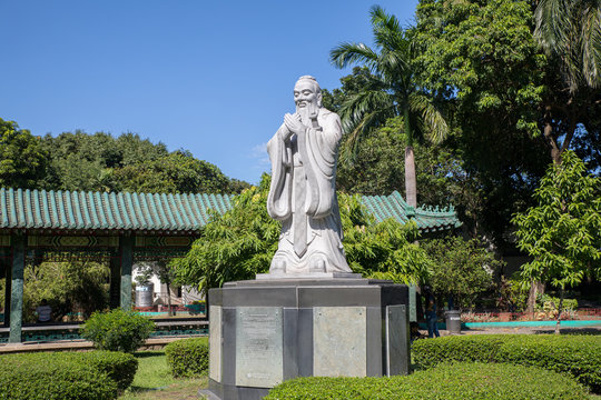 Confucius(Kung Tzu) Monument at Chines garden in Rizal park, Metro Manila, Philippines