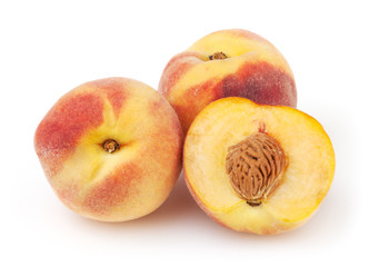 Fototapeta na wymiar Peaches isolated on white background with clipping path