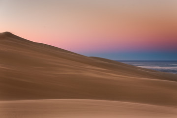 Fototapeta na wymiar Beautiful Sunrise in the Dunes