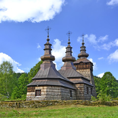 Fototapeta na wymiar ancient greek catholic wooden church in Szczawnik near Muszyna