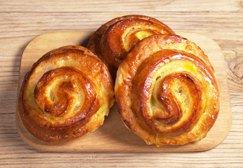 Buns with marmalade