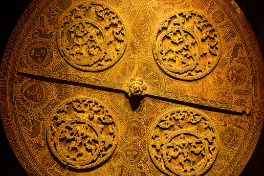 Antik Yıldız Bulma Saati