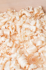 splintered wood, shavings, chipped wood