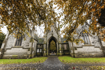 Fototapeta na wymiar Newark Cemetery, London Road Nottinghamshire UK in Autumn