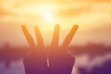 hands-shape for the Sun.
