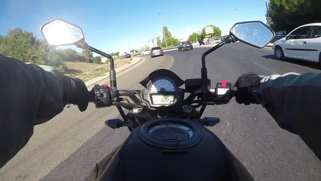 Moto permis A2 sur route GoPro
