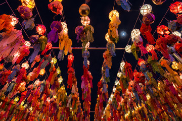 Fototapeta premium Wat Phra That Hariphunchai with light Festival at Lamphun, Thail