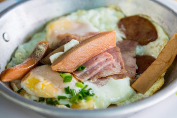 vietnam style fried egg with sausage and ham