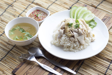Hainanese chicken rice_(khao mun kai)