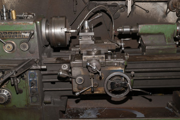 lathe machine