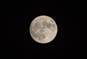 Full Super Moon (on Nov 13, 2016)