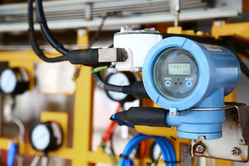 Pressure transmitter in oil and gas process, Send signal to controller and reading pressure in the...