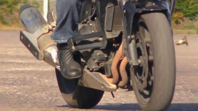 Moto exercices plateau permis A2