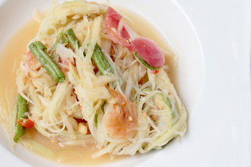 Green papaya salad Thai cuisine spicy delicious : 