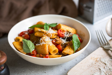 Rigatoni with Aubergine and Tomato