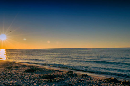 Fototapeta Zachód słońca nad morzem bałtyckim