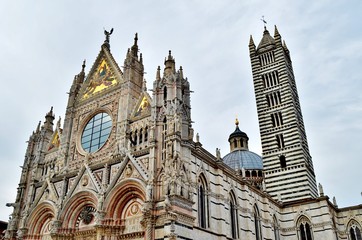 Fototapeta na wymiar Duomo Siena