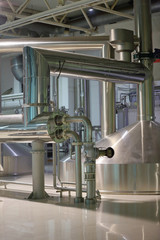 Equipment, industrial tools and machinery for the production of beer in factory shops