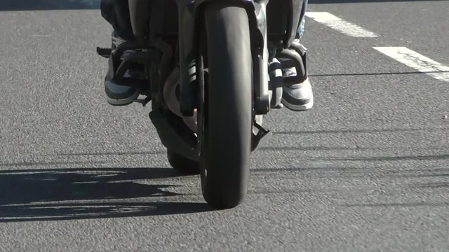 Moto exercices plateau permis A2