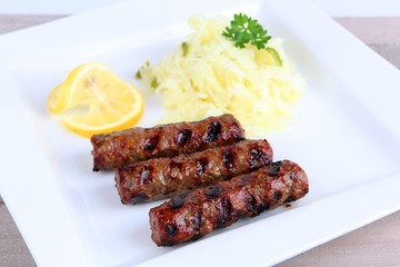 Cevapcici