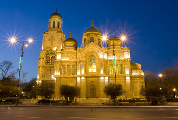 Fototapeta na wymiar Cathedral in Varna, Bulgaria