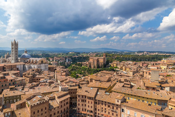Fototapeta na wymiar Siena, Italy. The picturesque historic center of the medieval town (UNESCO)