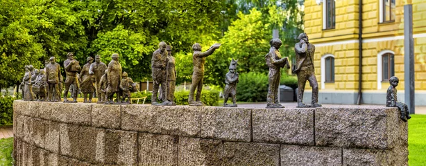 Foto op Canvas Bronze sculpture  Passage of Time in Maria Silfvan's Park, Oulu. © maylat