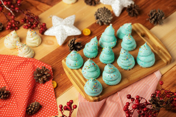 Bizet in the form of Christmas trees.