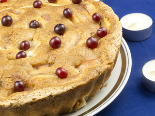 Apple pie with cranberry