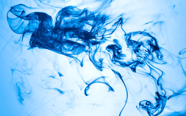 jetstream deep blue ink in water