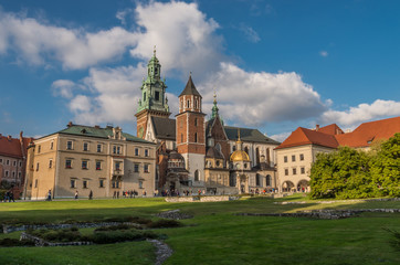 Fototapeta na wymiar Wawel Castle and Wawel cathedral on sunny afternoon