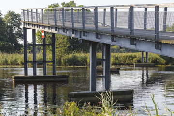 Fußgängerbrücke über die Hamme