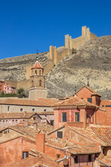 Fototapeta na wymiar Colorful houses of Albarracin and the surrounding walls