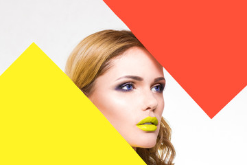 model on a white background with yellow and red plate