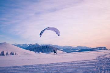 ULM gliding in the mountains