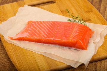 Salmon fillet with thyme